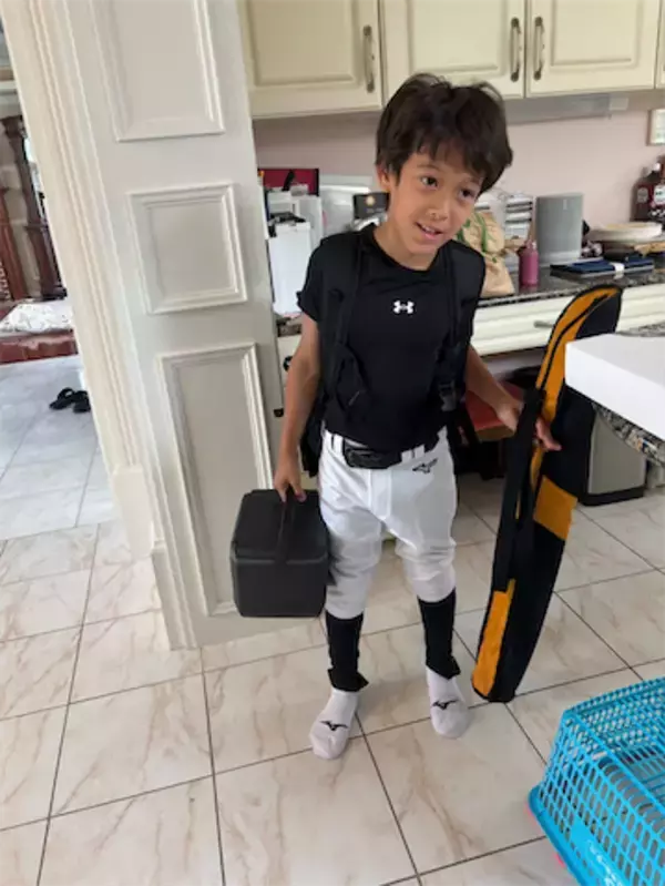 元DeNA監督ラミレスの妻、小3次男が野球挑戦へ「絶対パパの影響なんだけど、アリかな」