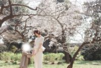 篠田麻里子、新1年生の愛娘の門出に‟写真集のような”2ショット「毎日楽しい時間になりますように」