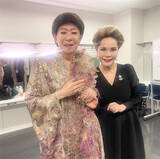 「パーキンソン病公表の美川憲一、デヴィ夫人・神田うのらと"ゴージャスな2ショット"が話題」の画像1