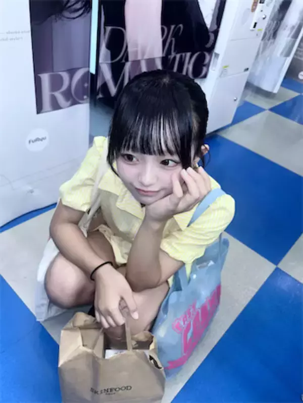 14歳JCインフルエンサー・なな、“足出し”休日コーデに絶賛の声「激かわ」「雰囲気ばり最高」