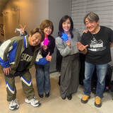 「松本伊代、近藤真彦、野村義男、早見優と“アイドル雑誌風”4ショット「なんだか昔に戻っちゃうね！」」の画像1