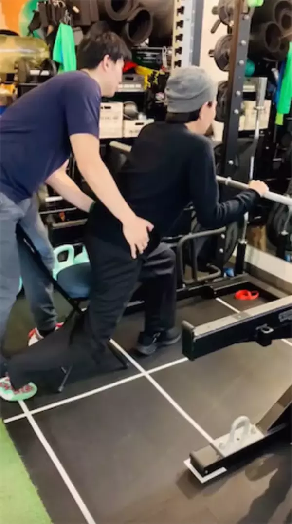 美川憲一、復帰へ向けたトレーニング姿を公開　ファンからエール続々