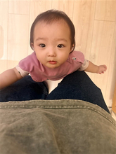 杉浦太陽、次女・夢空ちゃんの"抱っこおねだり"にメロメロ「この角度が可愛いんだよなぁ」