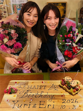 蛯原友里＆蛯原英里、双子姉妹の47歳誕生日ショットに「永遠の憧れ」「美しすぎ」の声