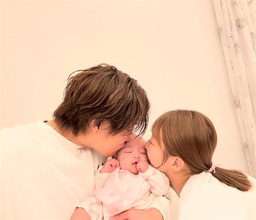 杉浦太陽「ユメの匂いがたまらん」、第5子・夢空ちゃんを辻希美と一緒に“クンクン”