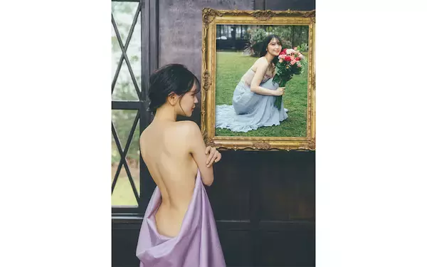 ‟2.5次元モデル”あまつまりなが『FLASH』表紙に、絵画のように美しいヌーディー姿にドキリ