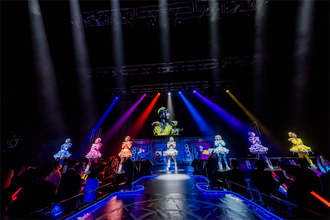 メンバー全員インキャの7人組アイドルNANIMONOが2周年記念ライブ開催！涙をこらえファンに感謝