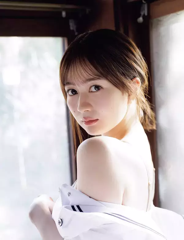 「インタビュー＆グラビアマガジン『ENTAME 0.36sec.』が創刊、乃木坂46中西アルノの表紙が解禁」の画像