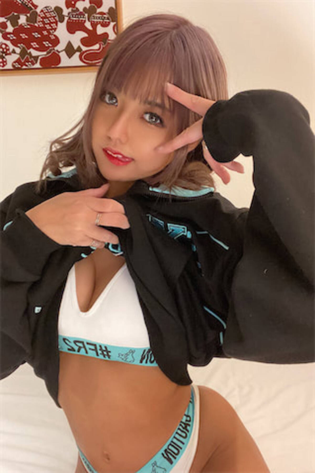 黒ギャル 美少女 