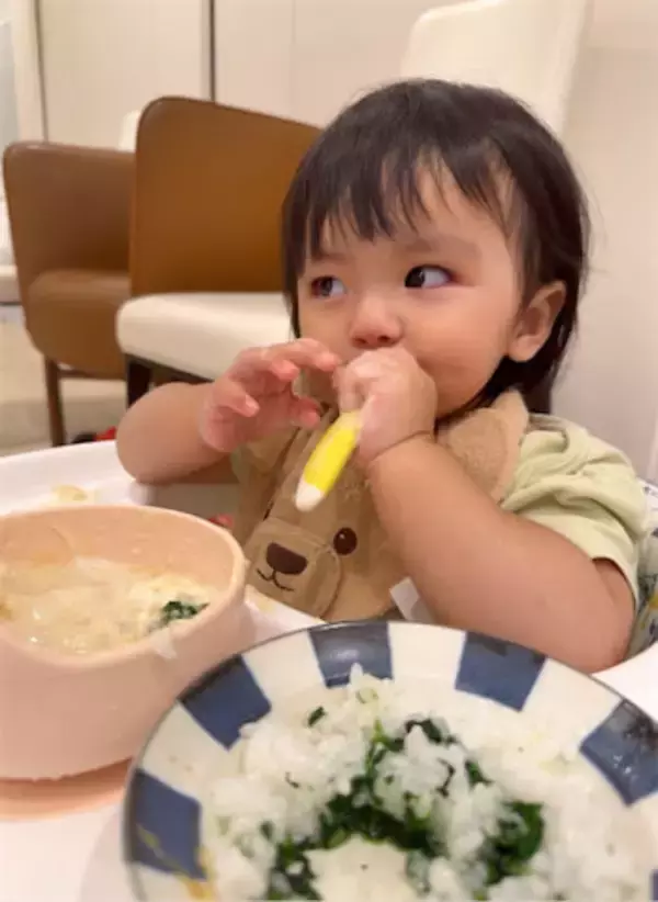 川崎希、次女・グーちゃんの食べっぷりに感動「お米も完食してくれて嬉しすぎる」
