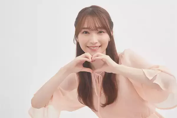 櫻坂46守屋麗奈、1st写真集は「好きなチョコを我慢、ジムで絞ってボディーラインがきれいに見えるよう」