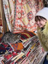 渡邊渚「ここ一年で哺乳類と仲良くなり始めました」トルコでの思い出ショット披露