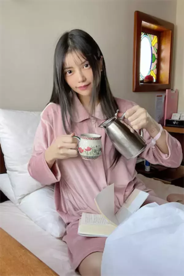ヴィエンナ、入院中の“理想と現実”ショットの対比が「もはや尊敬の域！」