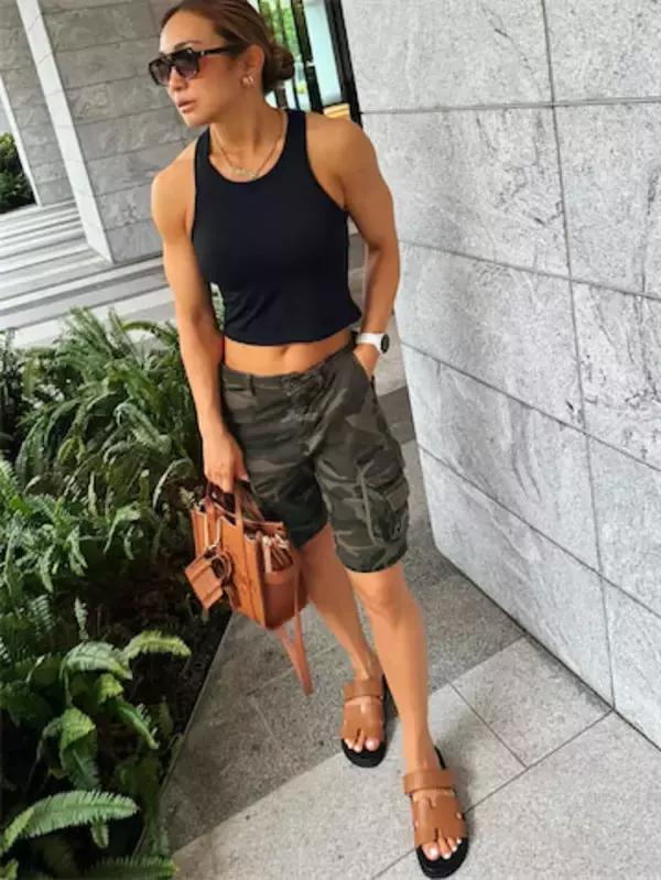 第1子出産のAYA、引き締まった美ボディ際立つ夏コーデに反響「かっけ〜」「スタイル抜群」