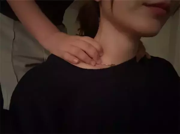 おかもとまり、息子の優しいマッサージに感無量「母さん、優しくされて嬉しいです」