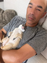 元中日・和田一浩、愛するペットとの"ほのぼの休日"を公開「座り方おっさんみたい」