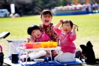 柳原可奈子、6歳長女&3歳次女と公園ピクニック「周りのママさん方が長女を気遣ってくださって」