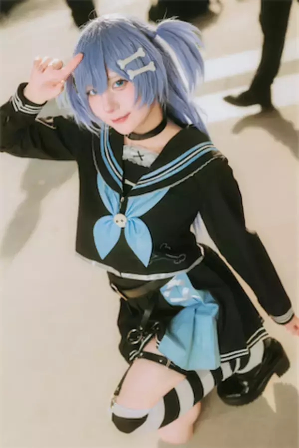 「捨て猫」コンカフェ店員レイヤー、幼少期は“男の子をぶち倒す”仮面ライダー少女だった