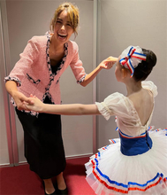 森泉、8歳長女との手つなぎ母娘ショットに反響「大きくなりましたね〜」「泉ちゃんも娘ちゃんも素敵」