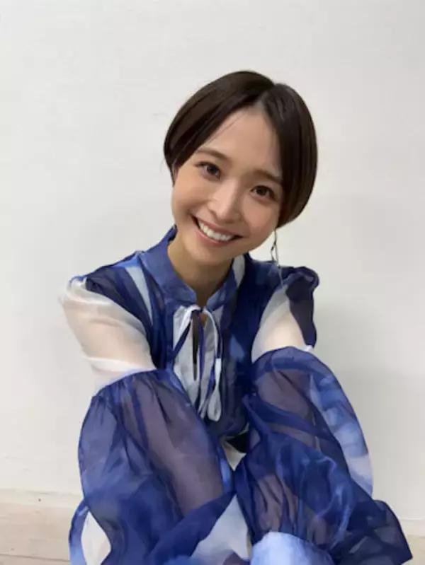 「前髪長くなって…」渡邊渚、前髪センター分けスタイルの最新ショット公開