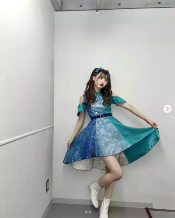 後藤祐樹の娘・芹澤もあ、”安定・安心”ハーフツインヘアのアイドル衣装姿が「超〜〜〜可愛い」