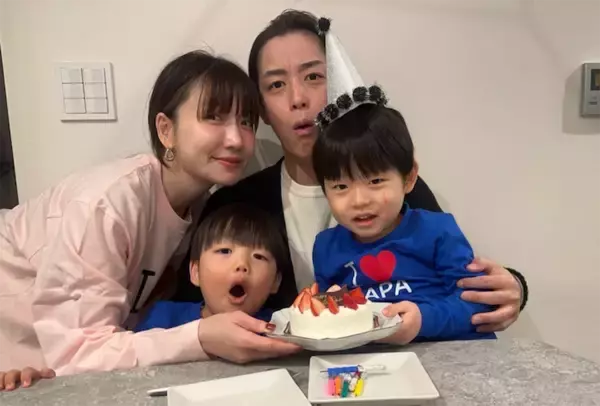 あいのり･桃、6歳下夫の誕生日に愛爆発　お揃い‟ラブTシャツ”に反響「一番幸せな家族の形」