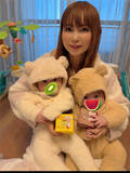 「中川翔子、双子息子がキュートなもこもこクマの妖精に「おしりと足がたまらない！」」の画像1