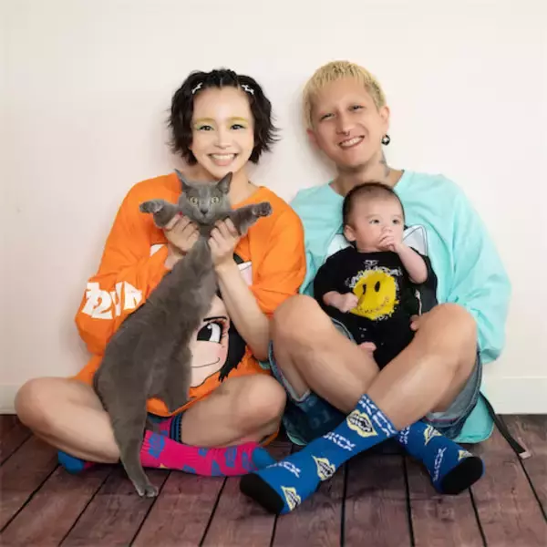 41歳で出産のmisono、夫・息子・猫と"幸せオーラ全開"の家族ショット「癒されます」