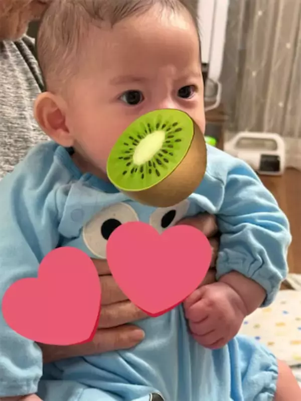 中川翔子、眉間をキリッとさせた我が子の最新ショットに反響「既にイケメンの兆し」