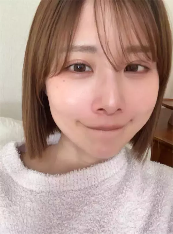 有村藍里、切りっぱなしボブが「めっちゃかわいい」最新ショットに絶賛の声