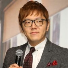 ヒカキン、新麦茶「ONICHA」"炎上"も追い風 「二匹目のドジョウ」なるか