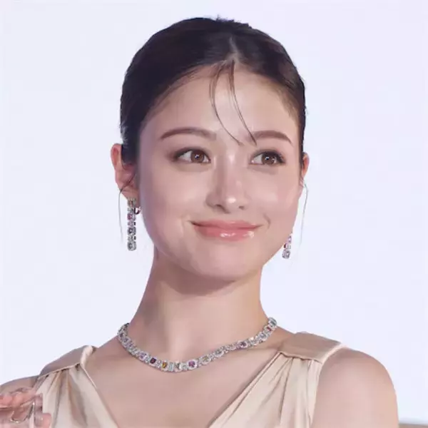 向井理が舌を巻く『ヤンドク！』橋本環奈の底なし体力　本人が明かした“睡眠の秘密”