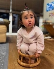 元E-girlsのDream Aya、娘の落書きメイク姿を公開「鏡を見てご満悦で笑顔になりました」