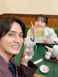 「『わた婚』瀬戸利樹＆紺野彩夏が餃子デート、「自然体でいられる関係って素敵」と反響も」の画像1