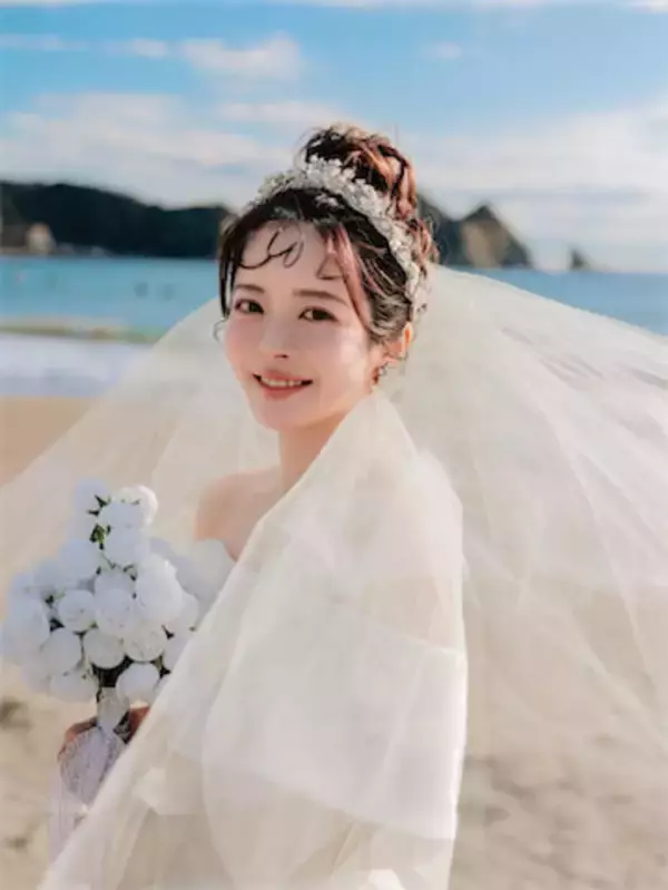 人気Youtuberももち、結婚を報告「人生の新たな章を歩み始めております」夫とのウェディングフォトも