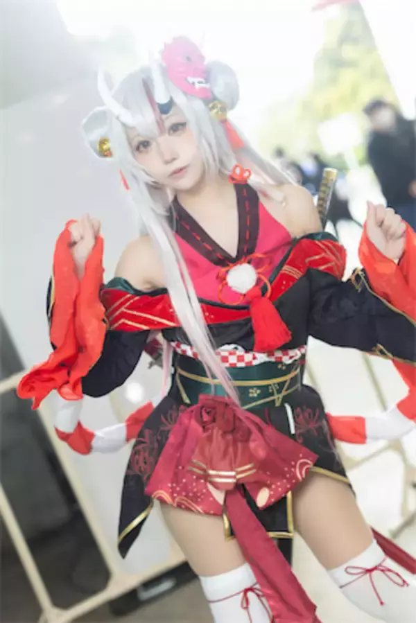 福岡の看護師レイヤー、 "推し活"にライブ＆遠征費で「月７万円超」　