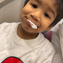 元DeNAラミレスの妻、夫の"長女お迎え担当"に不安吐露「一番心配笑」