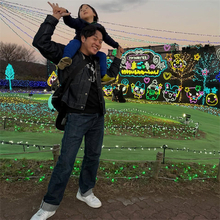 エハラマサヒロ、4歳末っ子・とわくんを“肩車”する休日ショット「穏やかな良いパパの顔」