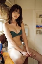 冴木柚葉、「ブランチリポーター」が新境地『FLASH』表紙＆巻頭グラビアに登場