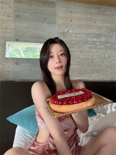 重盛さと美、38歳の誕生日報告でファン驚き「えっ可愛い」「20代でも全然通用する」