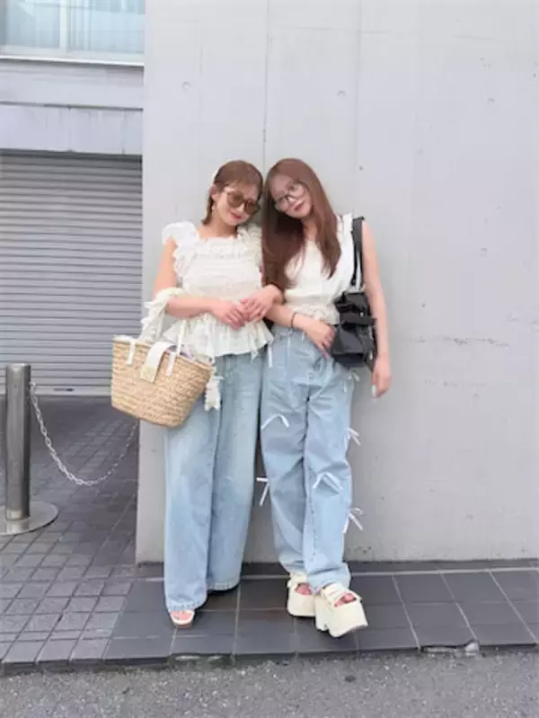 希空、母・辻希美の誕生日に"おそろい風"コーデで買い物&ランチ「大好きだよ」