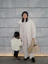 第二子妊娠中の35歳元日テレアナ、3歳娘と“お揃い”ホワイトコーデ披露「相変わらずオサレ」