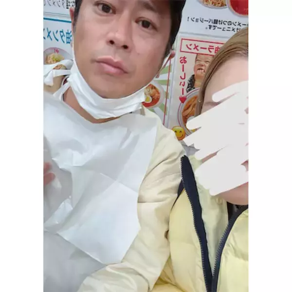 パンサー尾形の妻、仕事終わりに夫婦で"懐かしの蒙古タンメンデート”「パパとふたりで食べてきました」