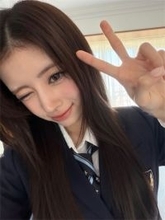 NiziU リマの"激カワ"JK制服姿にファン衝撃「反則すぎる」「最強すぎる」