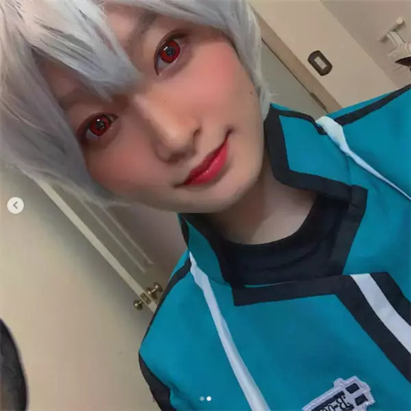 宮本佳林、『ワールドトリガー』空閑遊真コスプレにファン悶絶「顔が良すぎて直視できん」