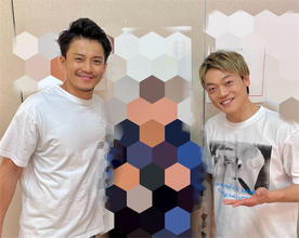 おばたのお兄さん、本家・小栗旬との共演ショット公開「もう既に面白い」