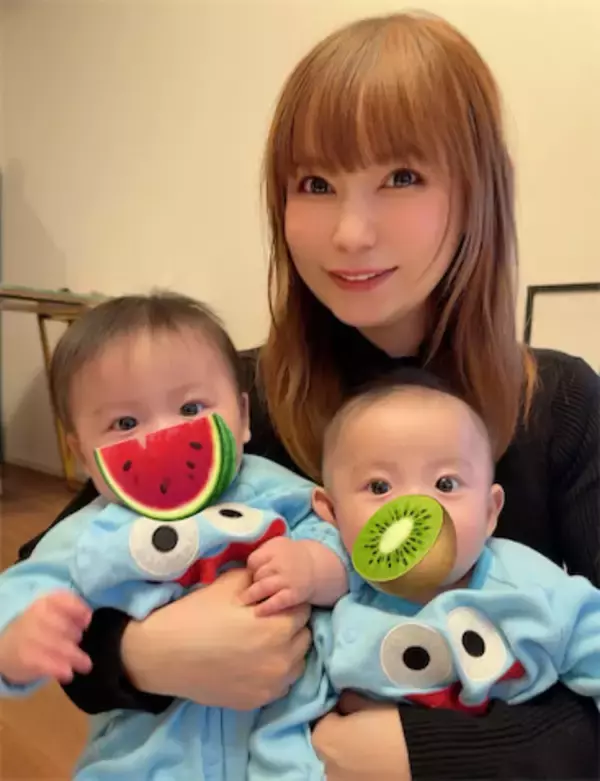 中川翔子、深夜授乳しながらミラノ五輪観戦　双子で「争奪戦になってきた」