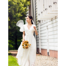 堀田茜が圧巻のウェディングドレス姿を披露「夜景のきれいな場所でひざまずいてプロポーズしてほしい」