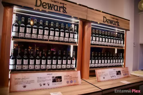 「美女がハンマーで…「CITY HUNTER」になり切り酒をゴクリ」の画像