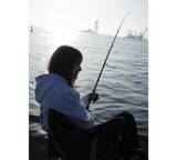 「新山千春、朝の光に包まれた朝４時起き釣りショット公開」の画像1